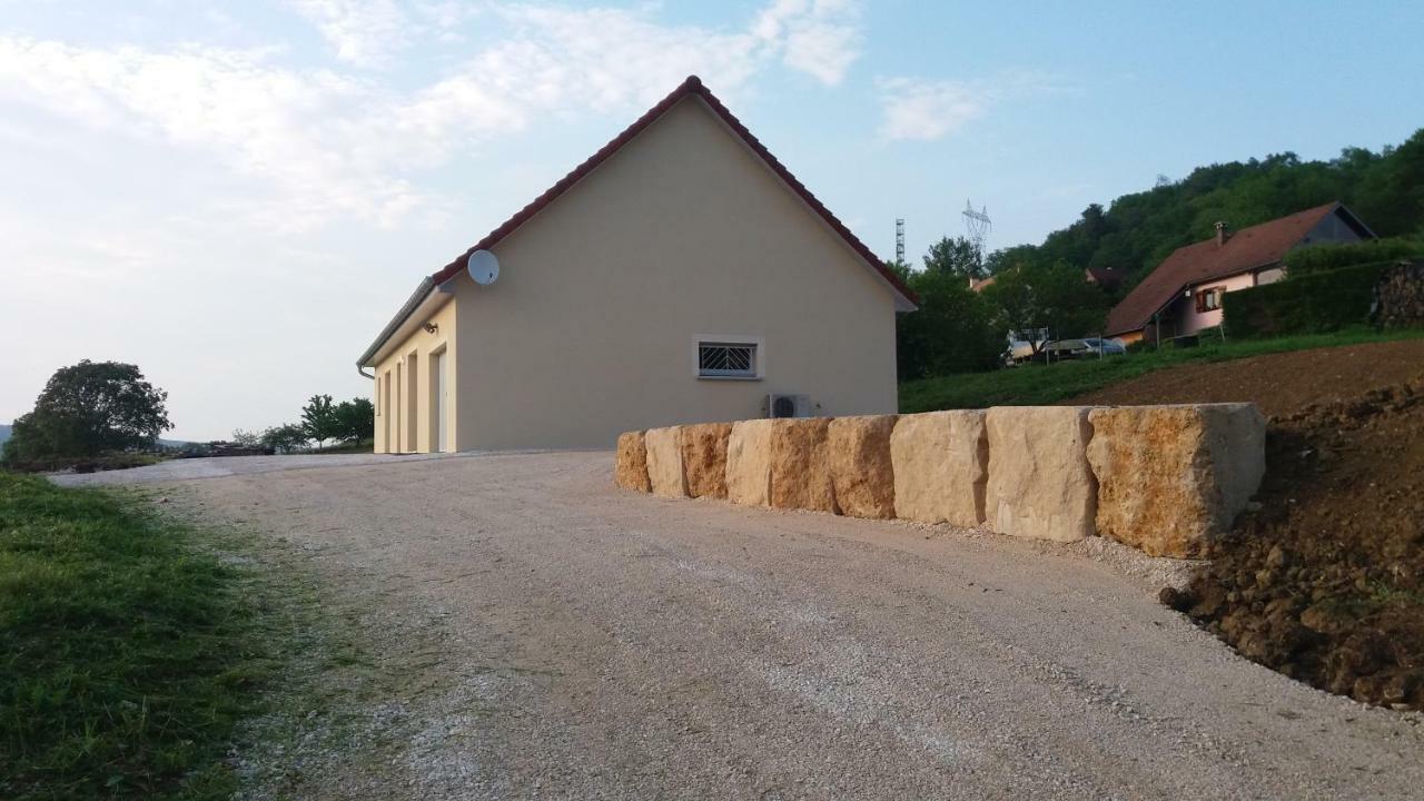 Gîte du val d' Armançon Quincerot  Extérieur photo